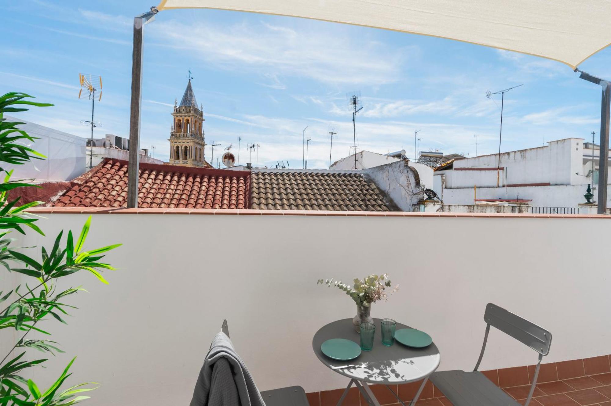 Appartement Anfitrion Triana 3 *