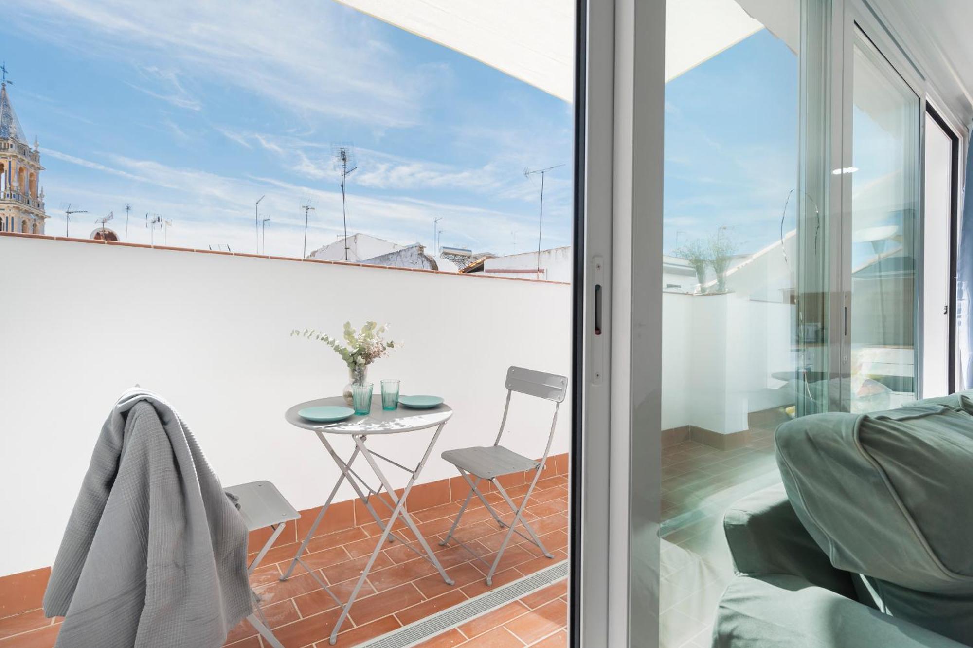 Appartement Anfitrion Triana 3 *